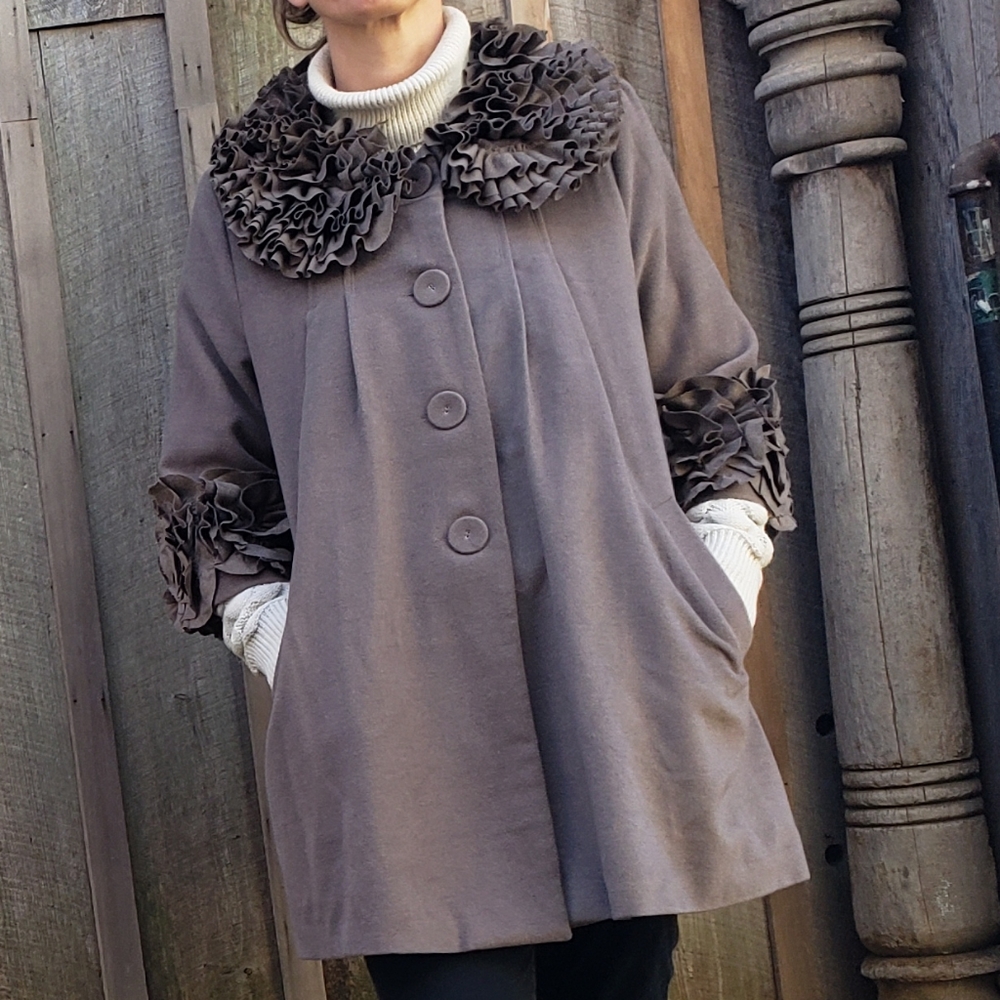 Ryu Swing Coat - Picture 10 of 10